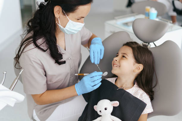 Best Broken or Cracked Tooth Emergency Dentist in East Riverdale, MD